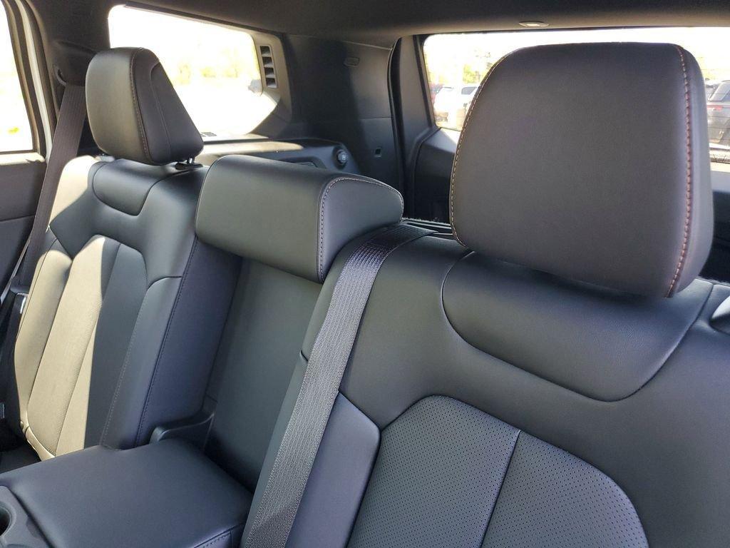 new 2026 Jeep Cherokee car, priced at $40,999