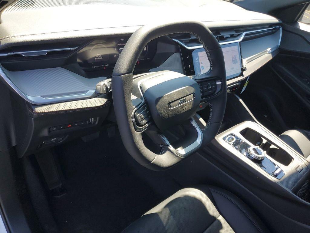new 2026 Jeep Cherokee car, priced at $40,999