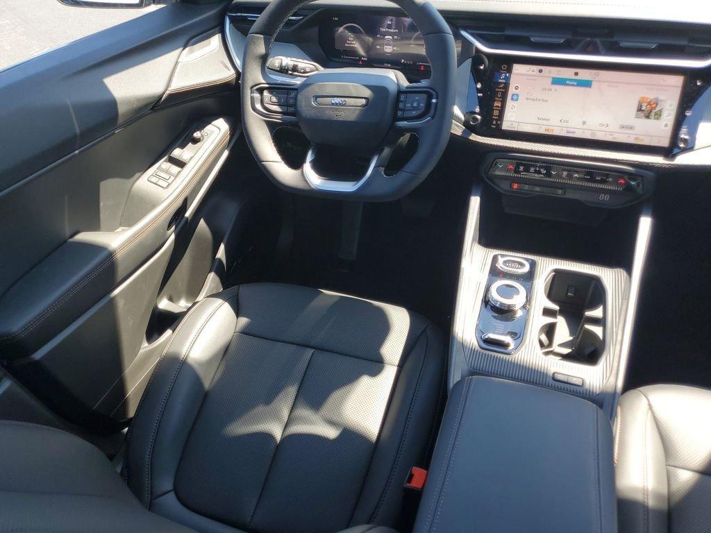 new 2026 Jeep Cherokee car, priced at $40,999