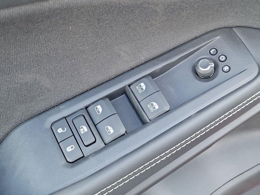 new 2026 Jeep Cherokee car, priced at $36,104