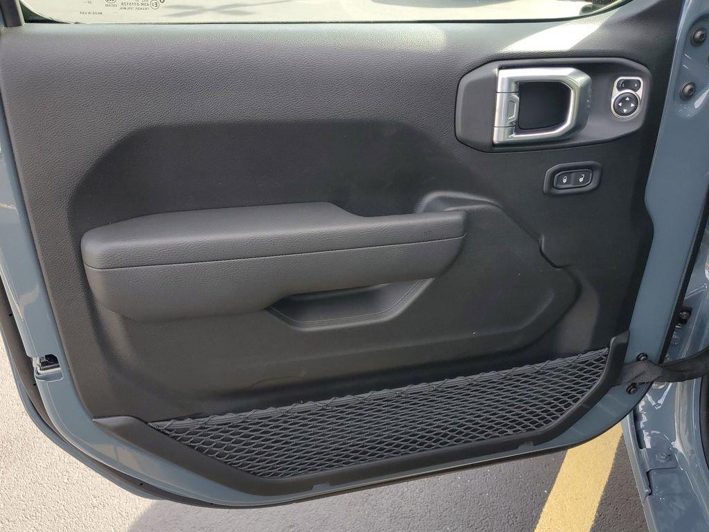 new 2026 Jeep Gladiator car, priced at $43,471