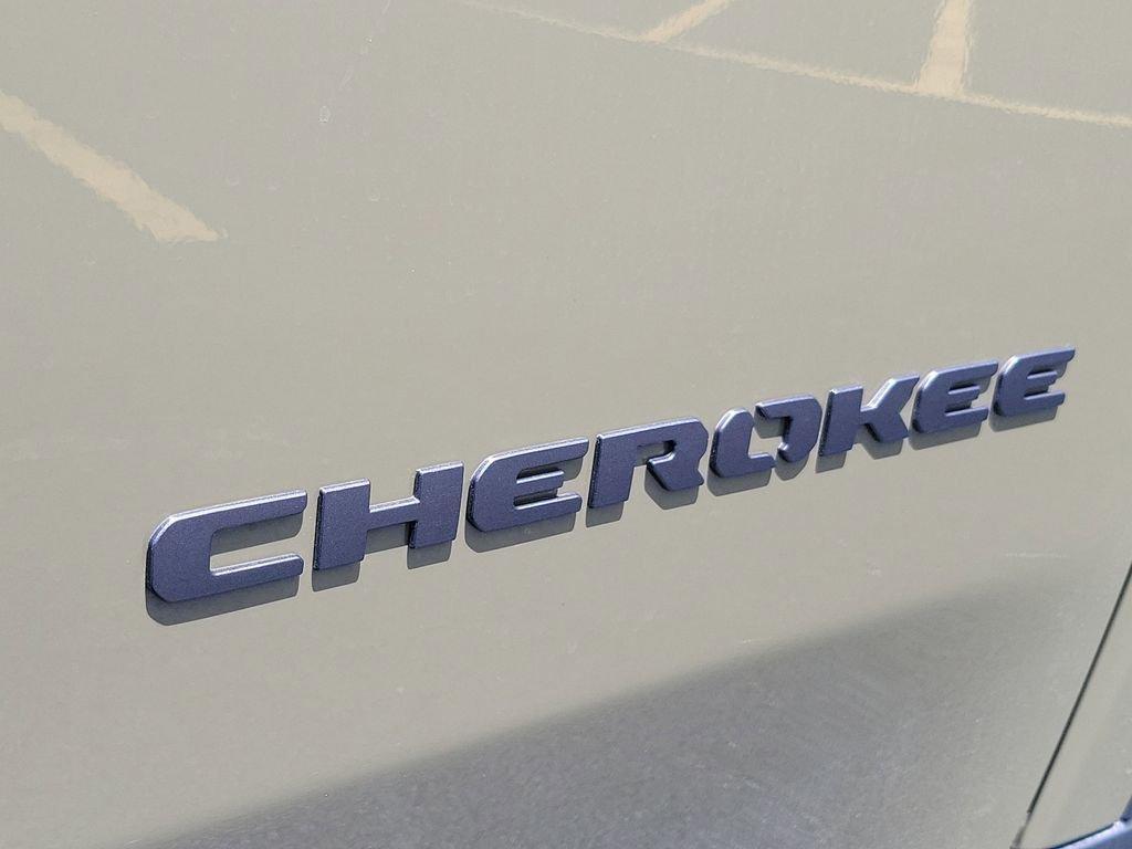 new 2026 Jeep Cherokee car, priced at $38,998