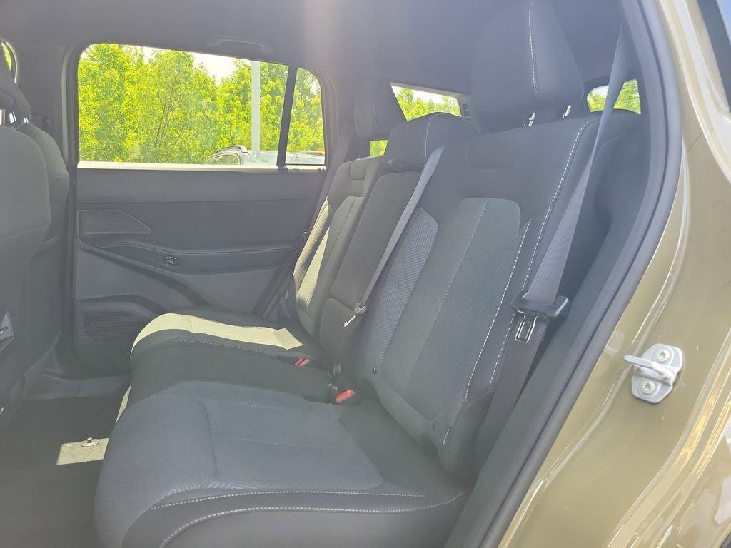 new 2026 Jeep Cherokee car, priced at $38,998
