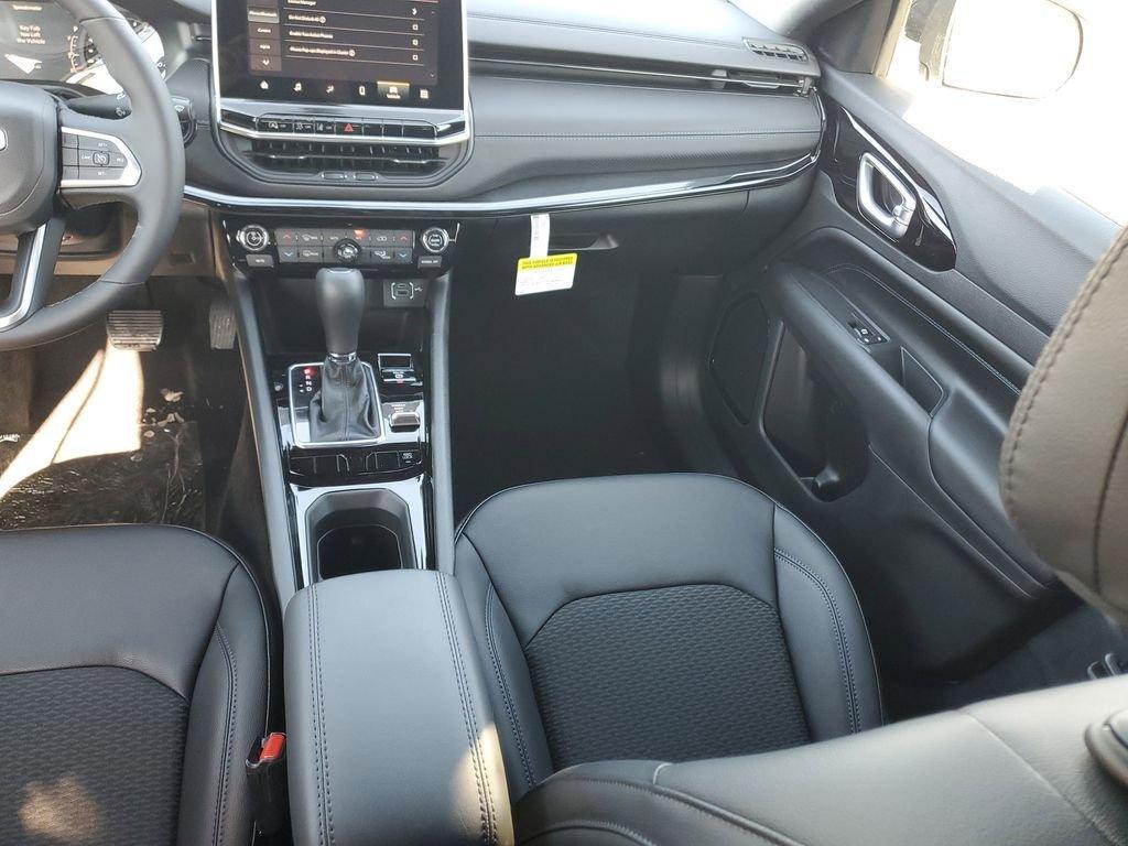 new 2026 Jeep Compass car, priced at $32,954
