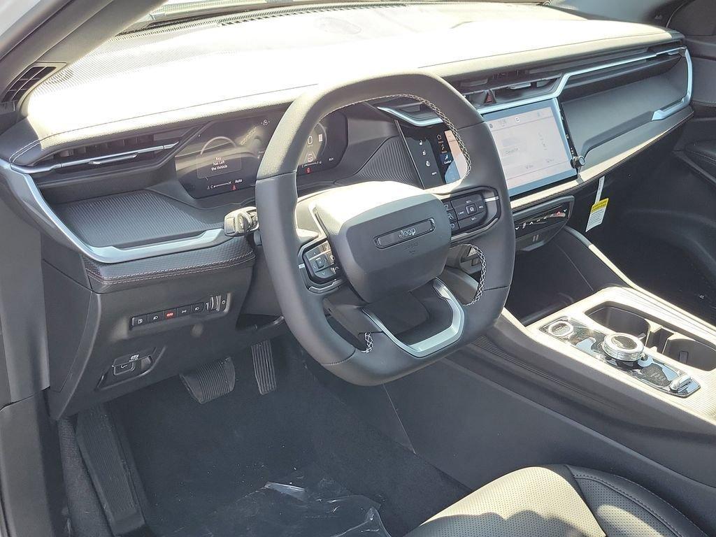 new 2026 Jeep Cherokee car, priced at $44,499