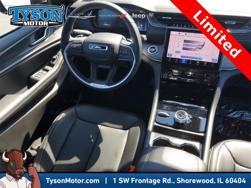 new 2025 Jeep Grand Cherokee car, priced at $44,283