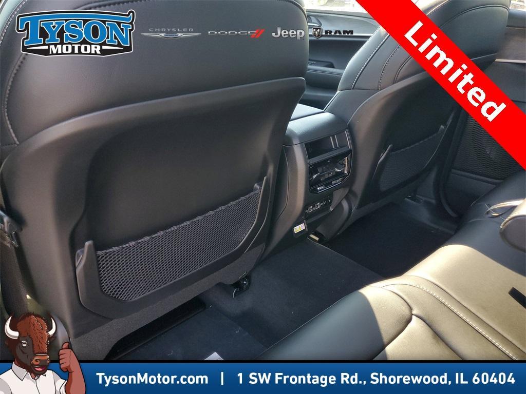 new 2025 Jeep Grand Cherokee car, priced at $44,283