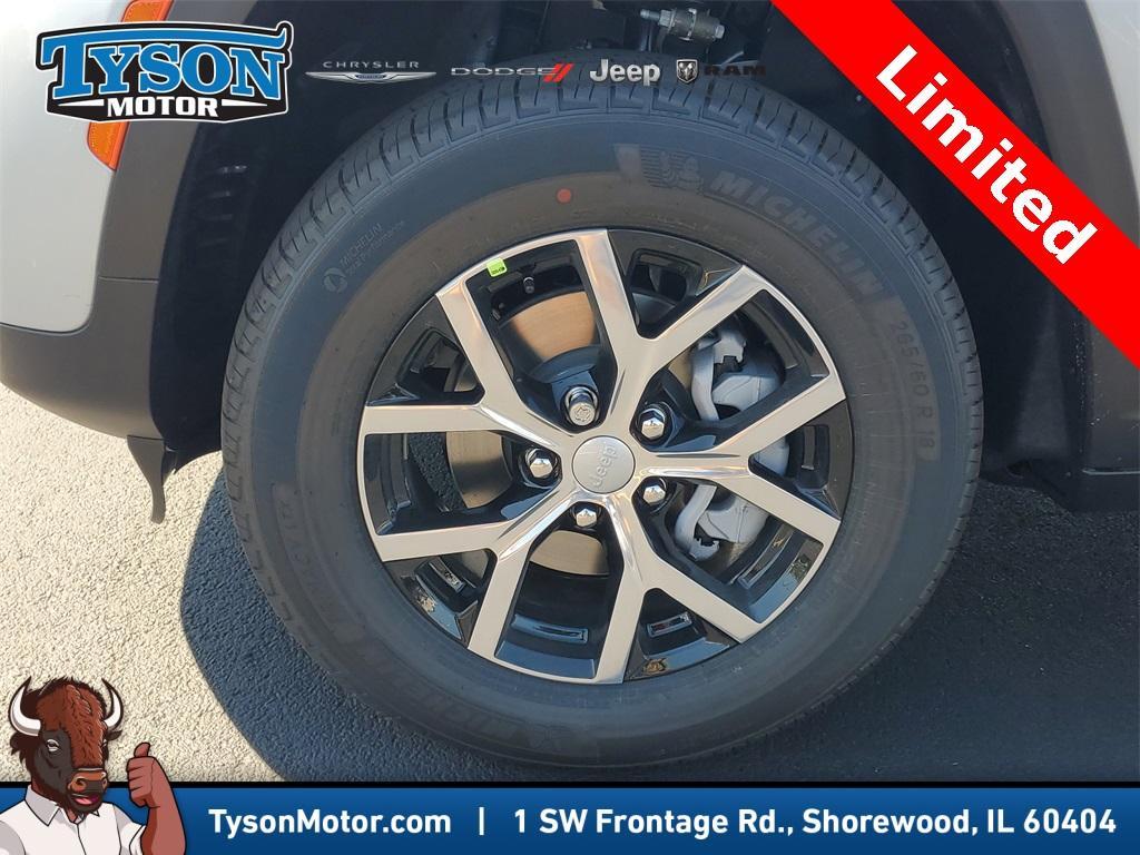 new 2025 Jeep Grand Cherokee car, priced at $44,283