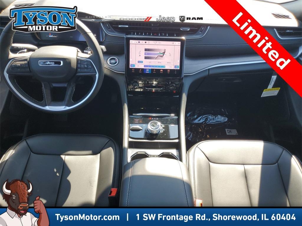 new 2025 Jeep Grand Cherokee car, priced at $44,283