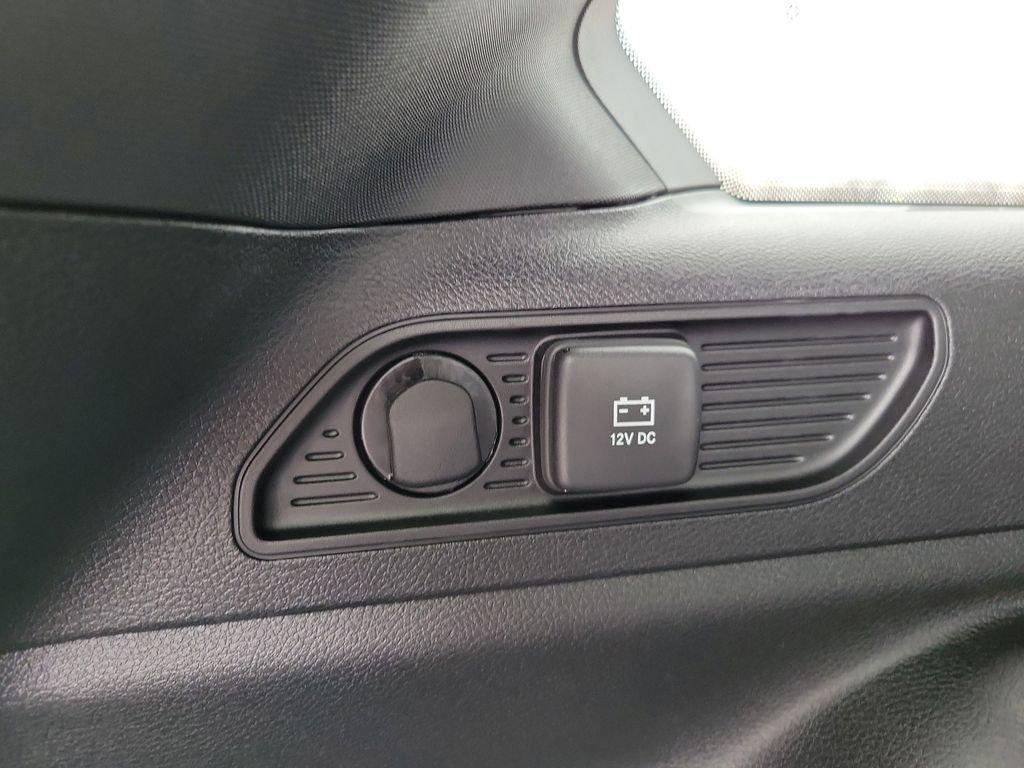 new 2026 Jeep Grand Cherokee car, priced at $41,590