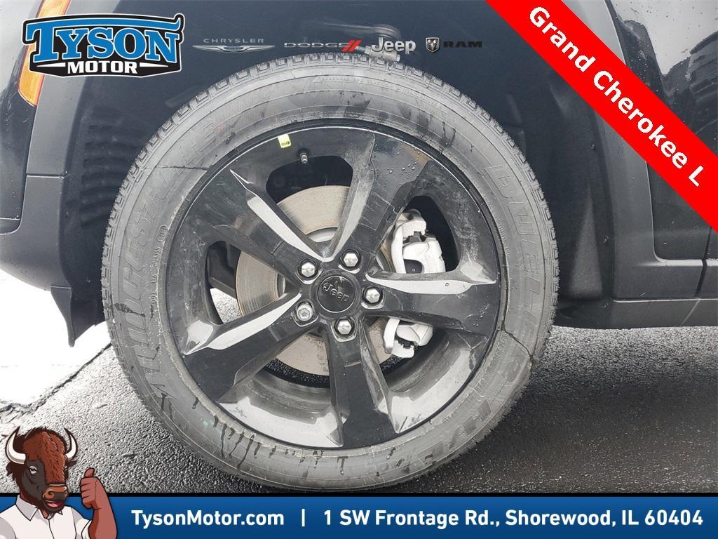 new 2025 Jeep Grand Cherokee L car, priced at $44,977