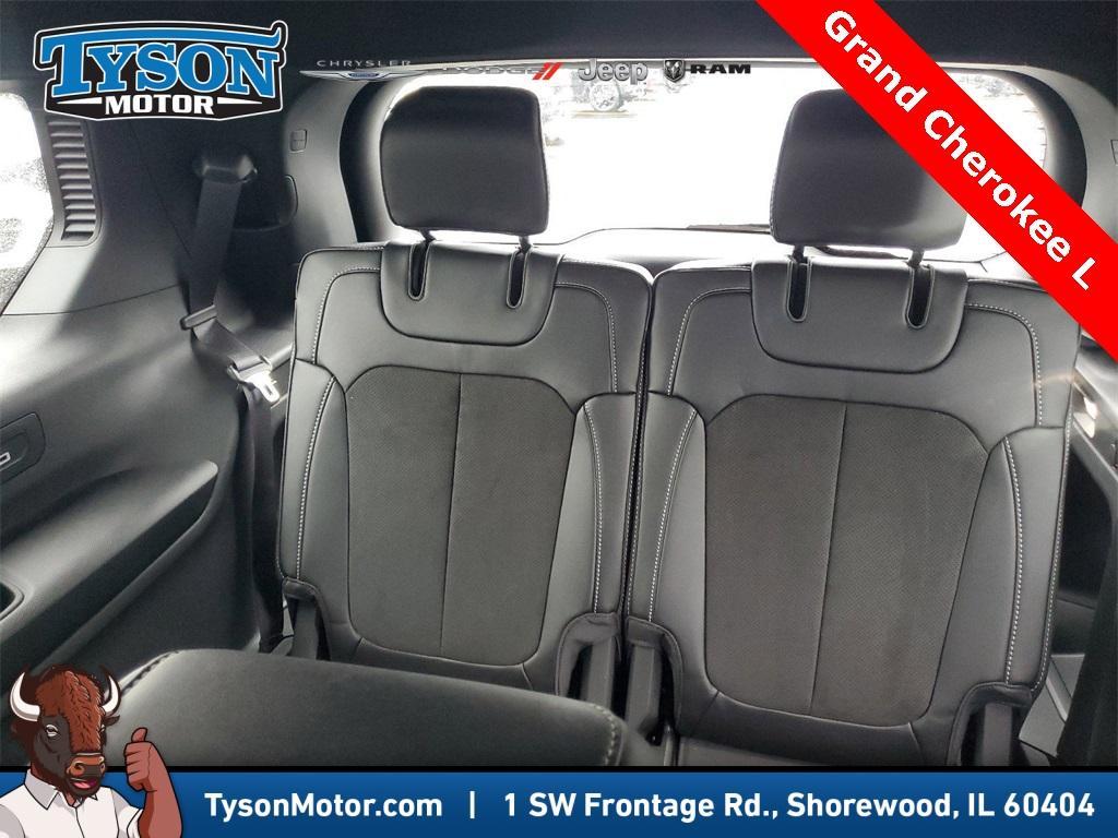 new 2025 Jeep Grand Cherokee L car, priced at $44,977