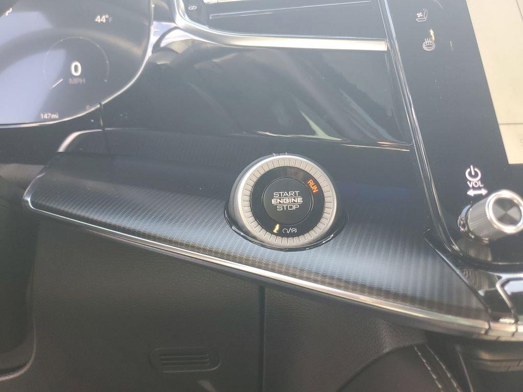 new 2026 Jeep Grand Wagoneer L car, priced at $102,200