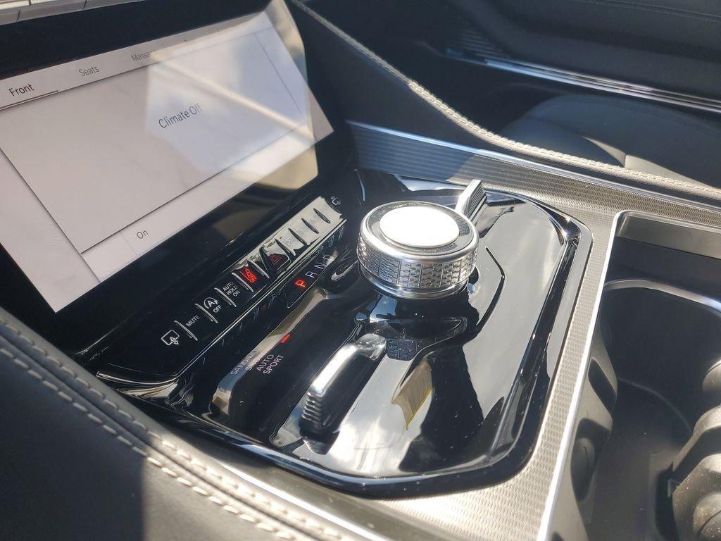 new 2026 Jeep Grand Wagoneer L car, priced at $102,200