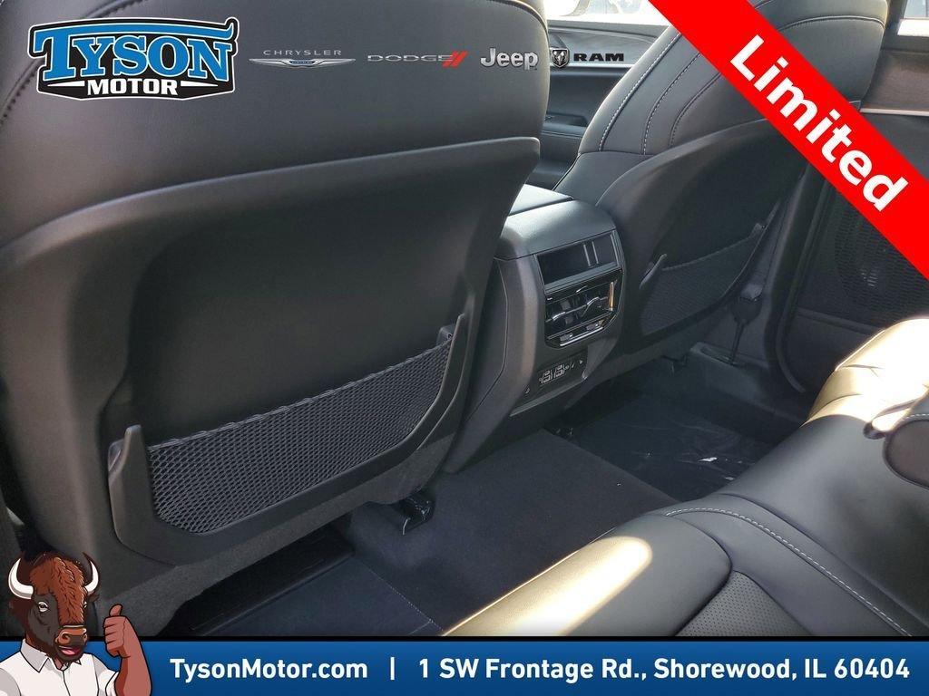 new 2025 Jeep Grand Cherokee car, priced at $46,494