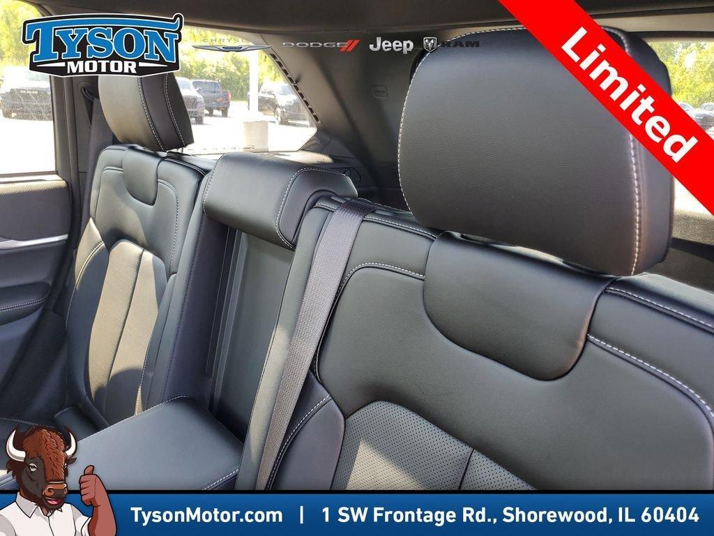 new 2025 Jeep Grand Cherokee car, priced at $46,494