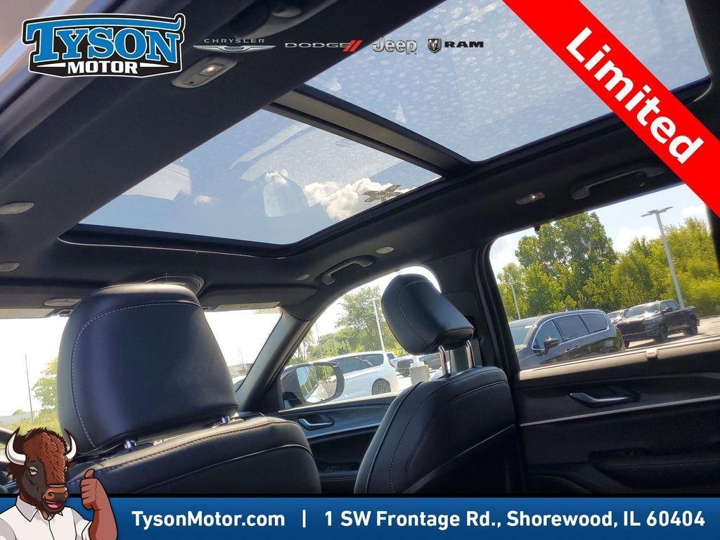 new 2025 Jeep Grand Cherokee car, priced at $46,494