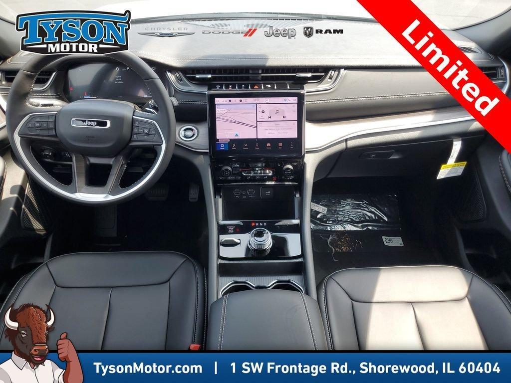 new 2025 Jeep Grand Cherokee car, priced at $44,236