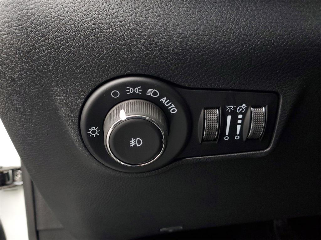 new 2026 Jeep Compass car, priced at $31,985