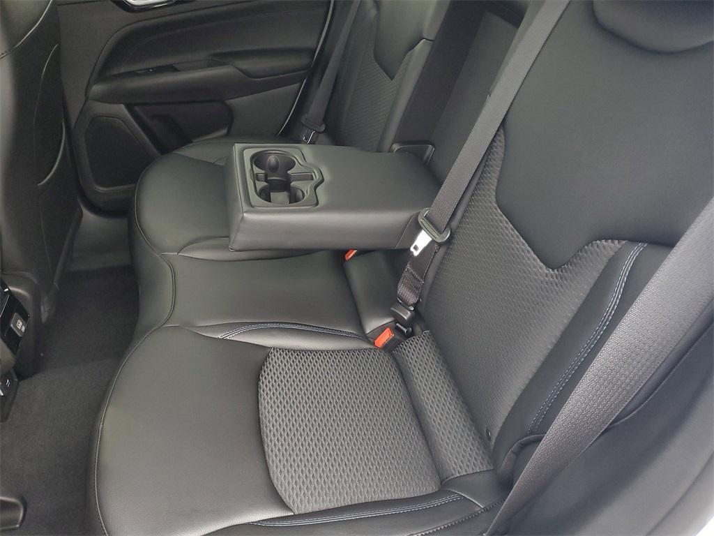 new 2026 Jeep Compass car, priced at $31,985