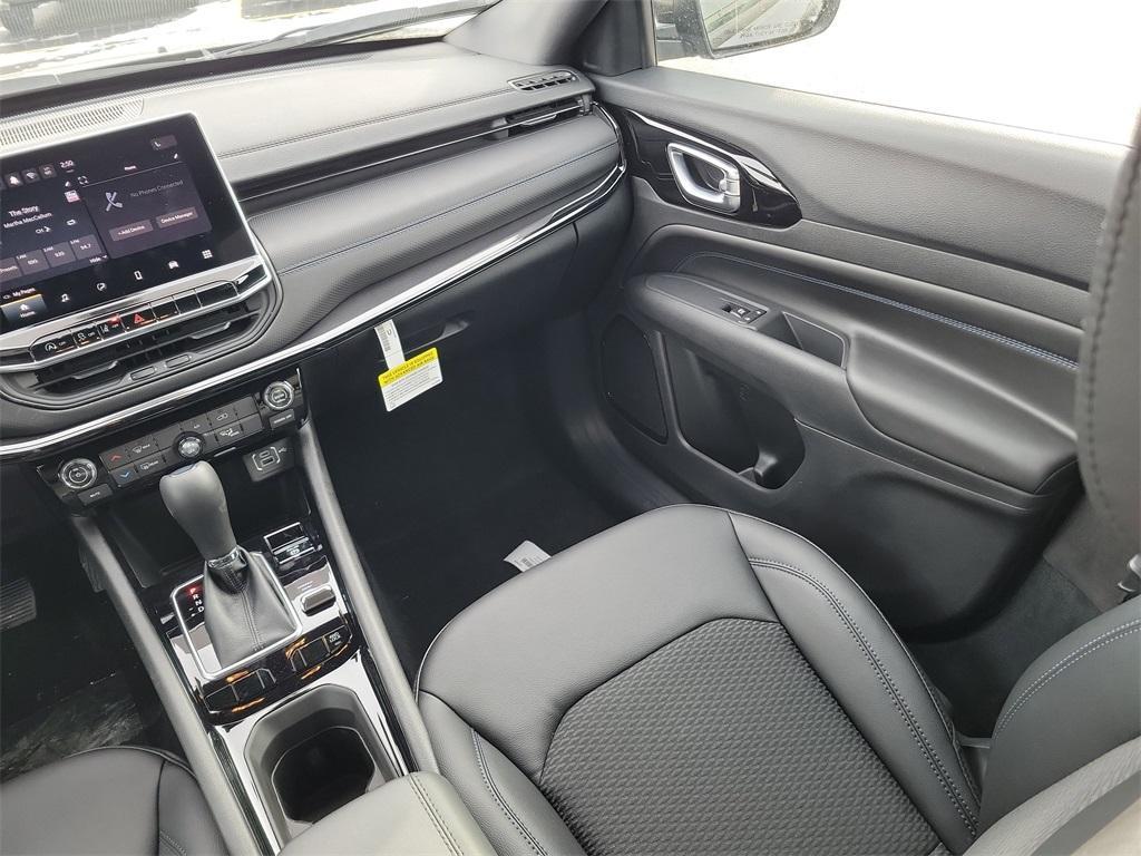 new 2026 Jeep Compass car, priced at $32,401