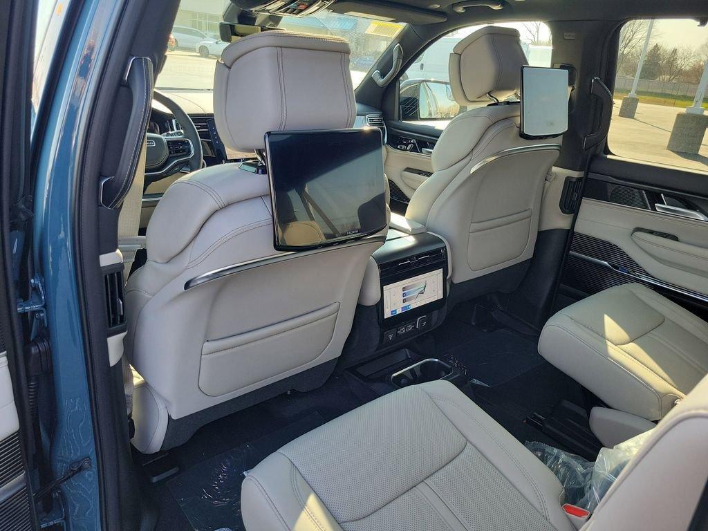 new 2026 Jeep Grand Wagoneer L car, priced at $104,100