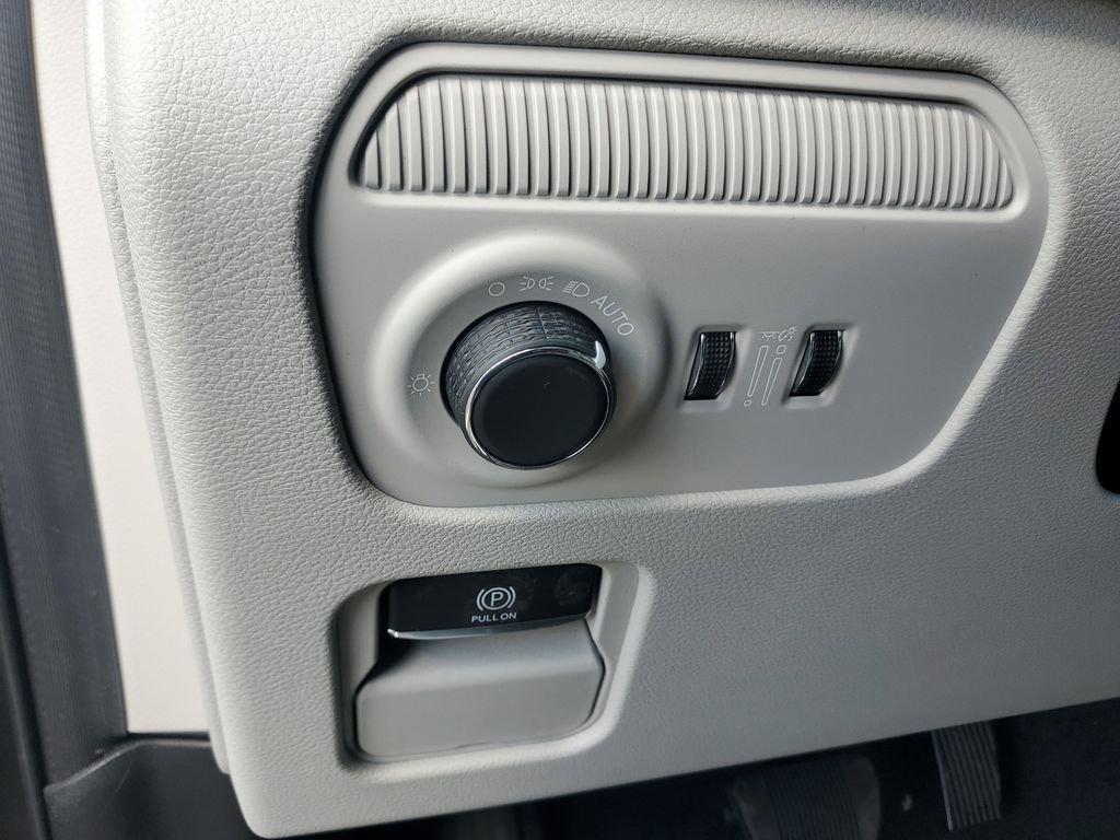 new 2026 Jeep Grand Wagoneer L car, priced at $102,200