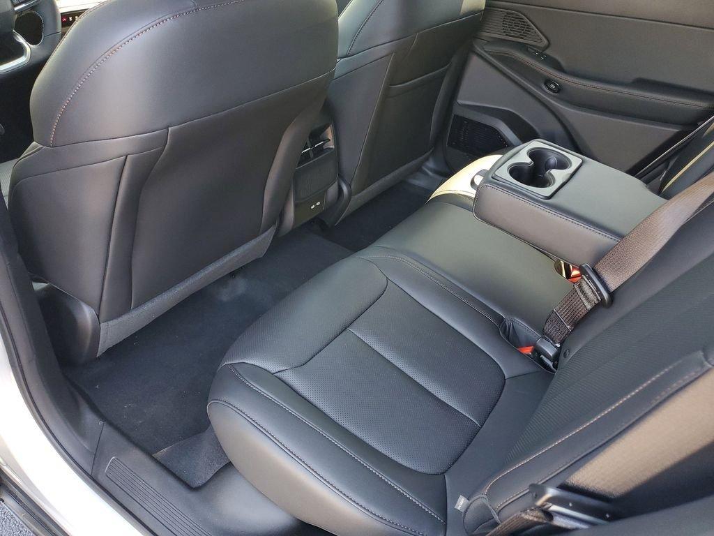 new 2026 Jeep Cherokee car, priced at $41,594
