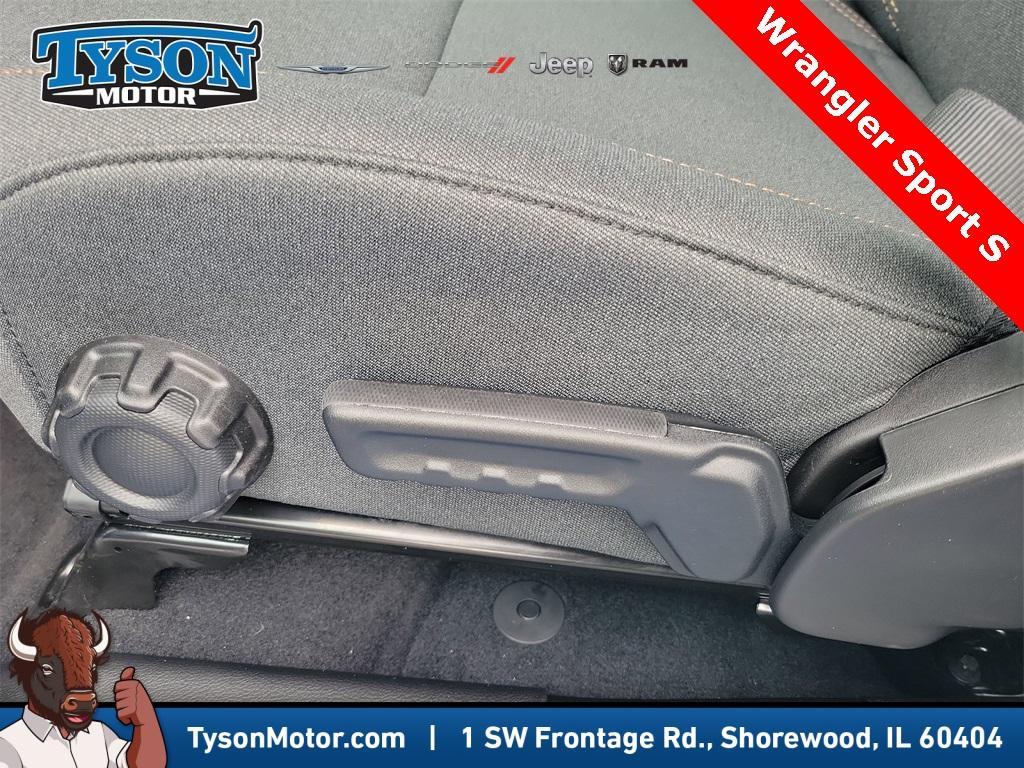 new 2026 Jeep Wrangler car, priced at $46,048