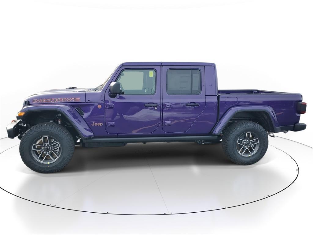 new 2026 Jeep Gladiator car, priced at $54,280