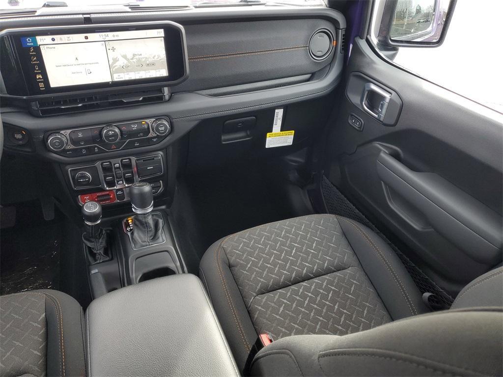 new 2026 Jeep Gladiator car, priced at $54,280