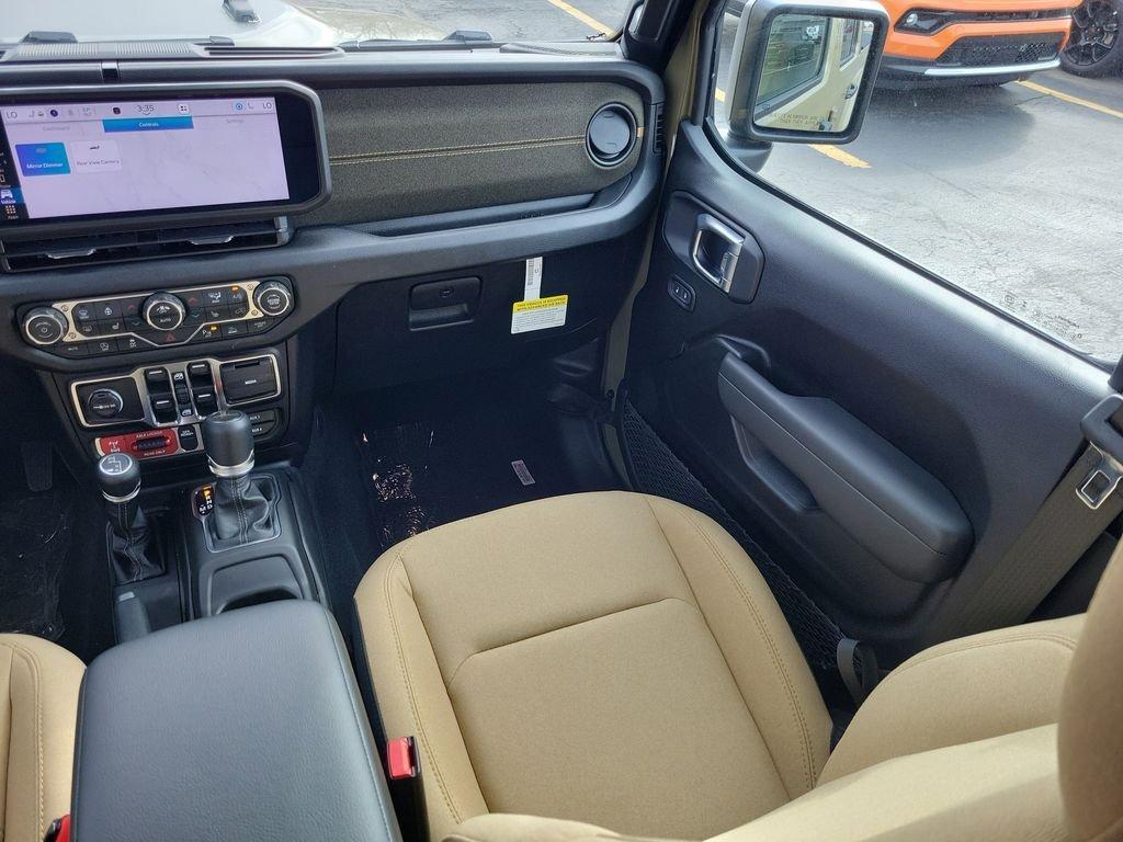 new 2026 Jeep Gladiator car, priced at $58,011