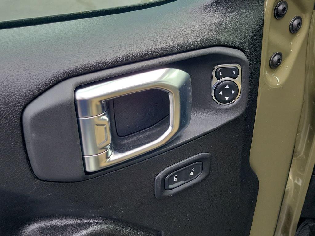 new 2026 Jeep Gladiator car, priced at $58,011