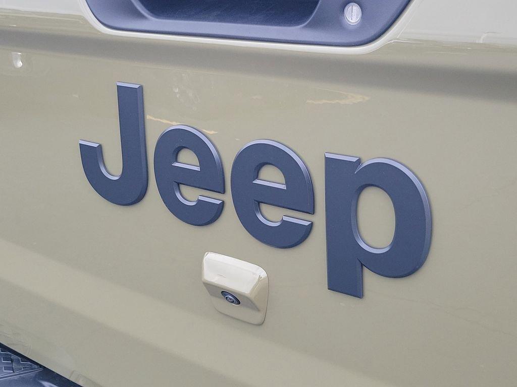 new 2026 Jeep Gladiator car, priced at $58,011