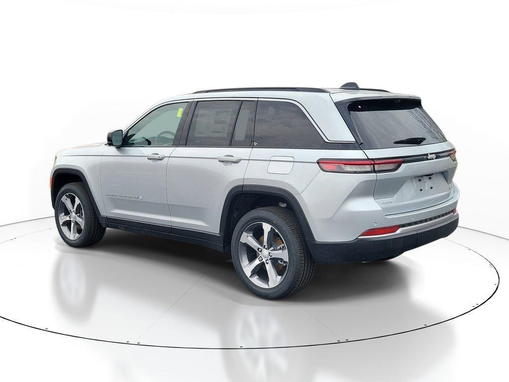 new 2026 Jeep Grand Cherokee car, priced at $49,223