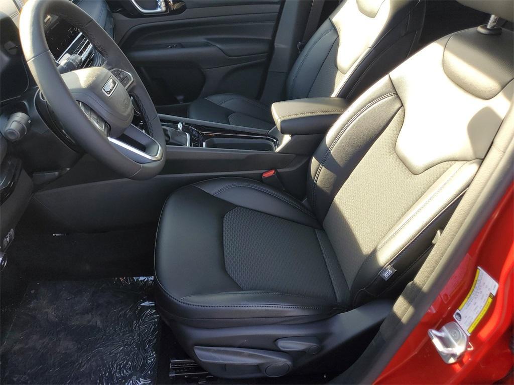 new 2026 Jeep Compass car, priced at $27,985