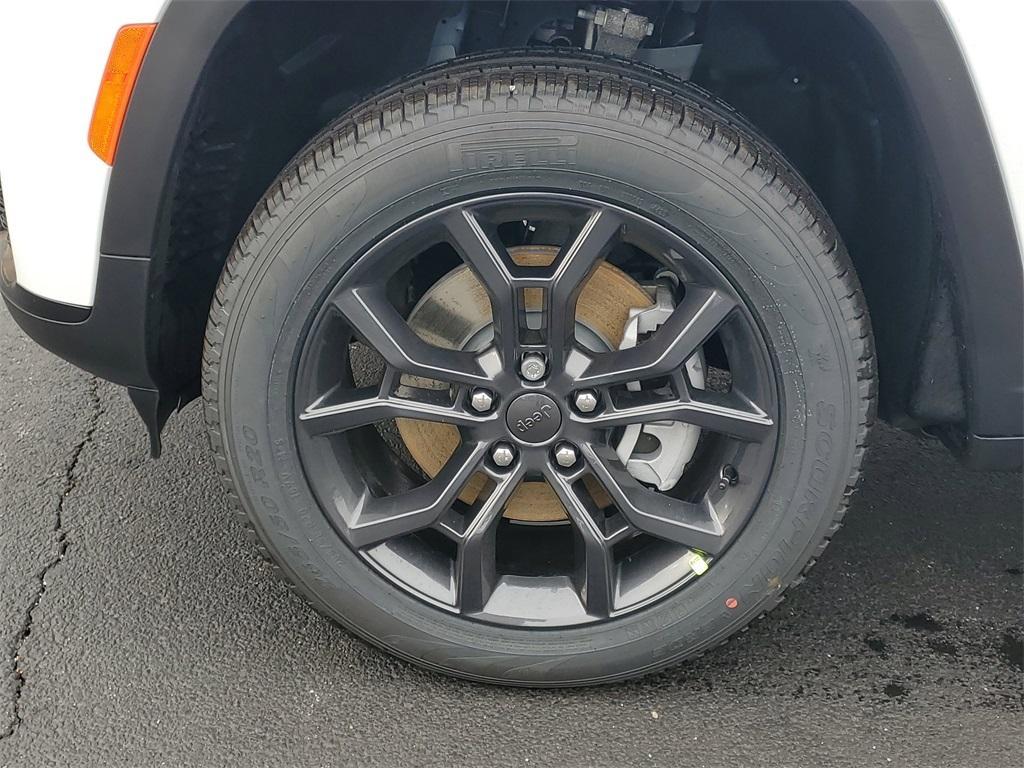 new 2025 Jeep Grand Cherokee L car, priced at $51,514