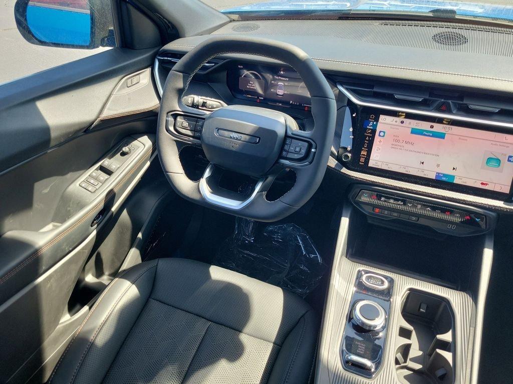 new 2026 Jeep Cherokee car, priced at $42,843