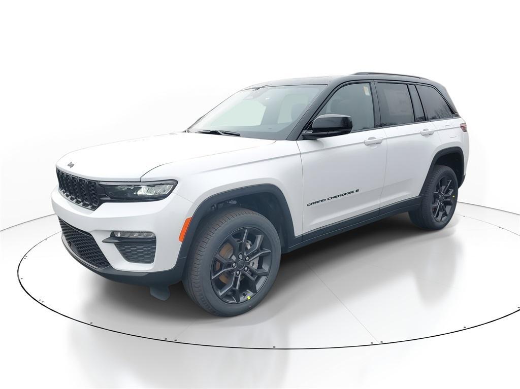 new 2025 Jeep Grand Cherokee car, priced at $49,890