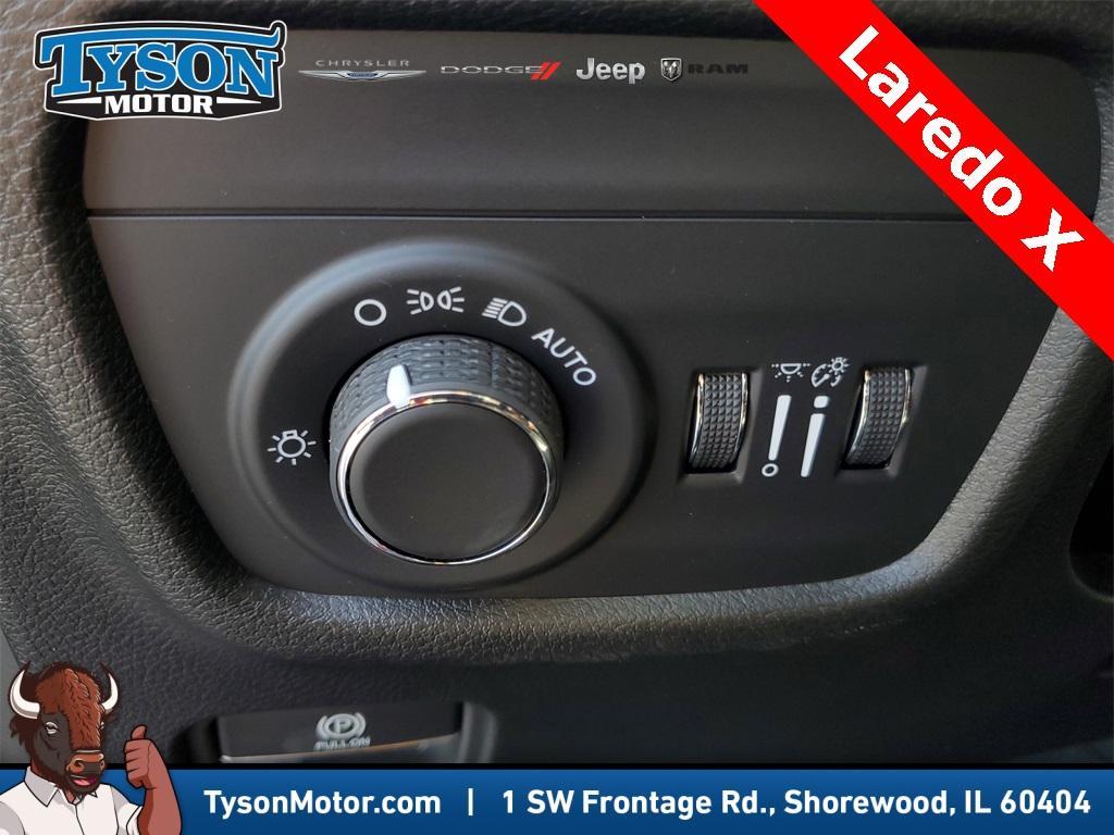 new 2025 Jeep Grand Cherokee car, priced at $28,764