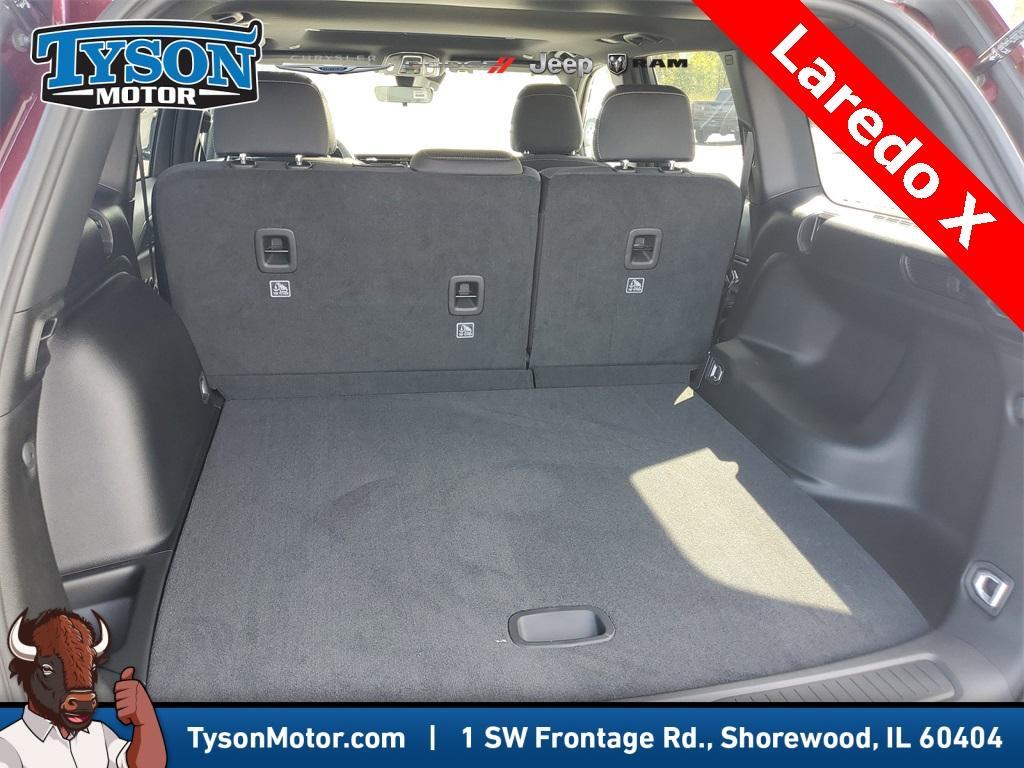 new 2025 Jeep Grand Cherokee car, priced at $28,764