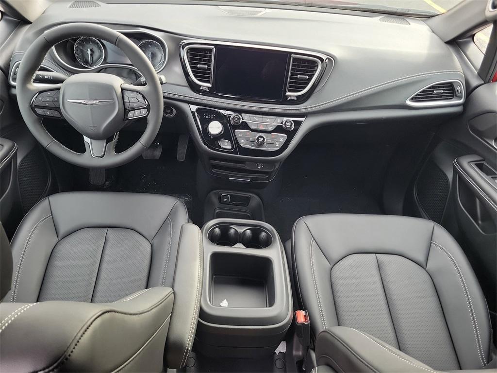 new 2026 Chrysler Pacifica car, priced at $46,175