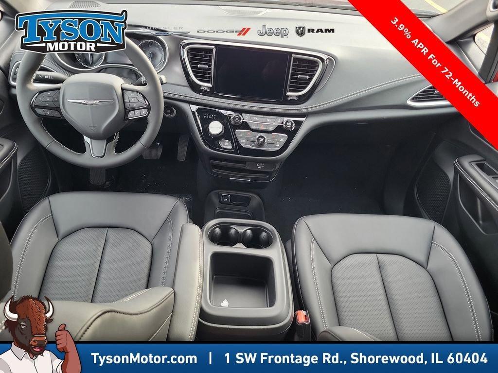 new 2026 Chrysler Pacifica car, priced at $45,898