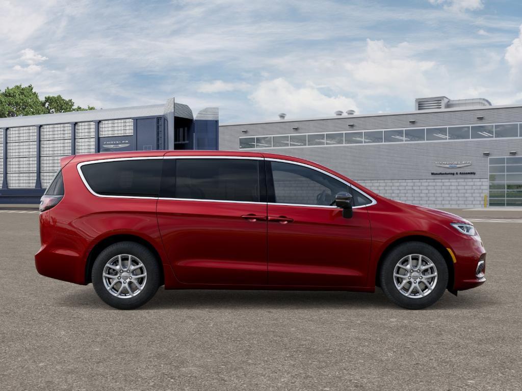 new 2026 Chrysler Pacifica car, priced at $46,675