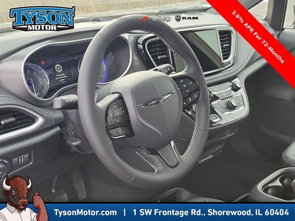 new 2026 Chrysler Pacifica car, priced at $45,898