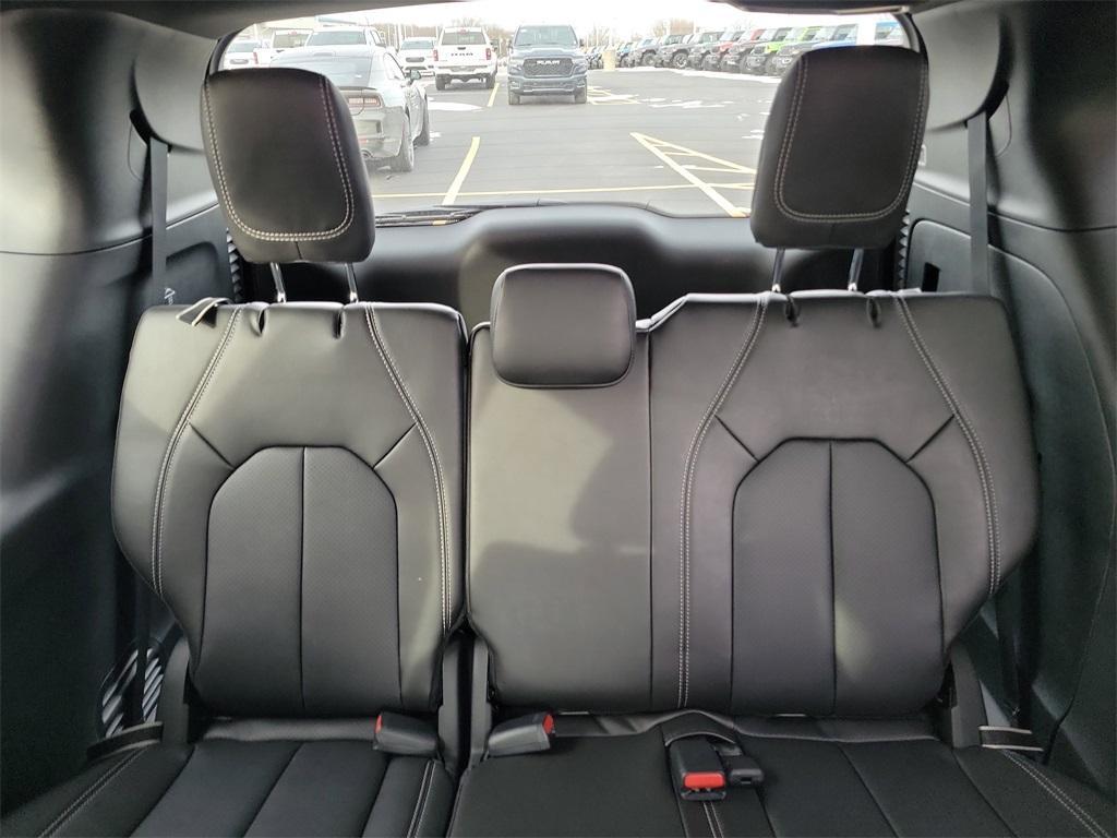 new 2026 Chrysler Pacifica car, priced at $46,175