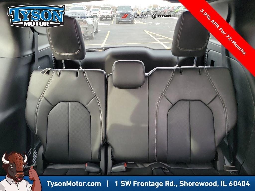 new 2026 Chrysler Pacifica car, priced at $45,898