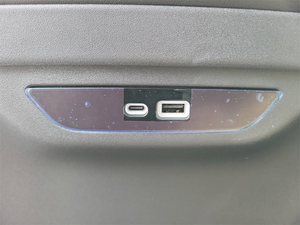 new 2026 Chrysler Pacifica car, priced at $46,175