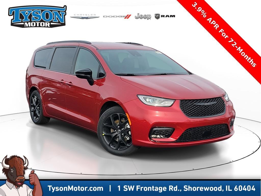 new 2026 Chrysler Pacifica car, priced at $46,176