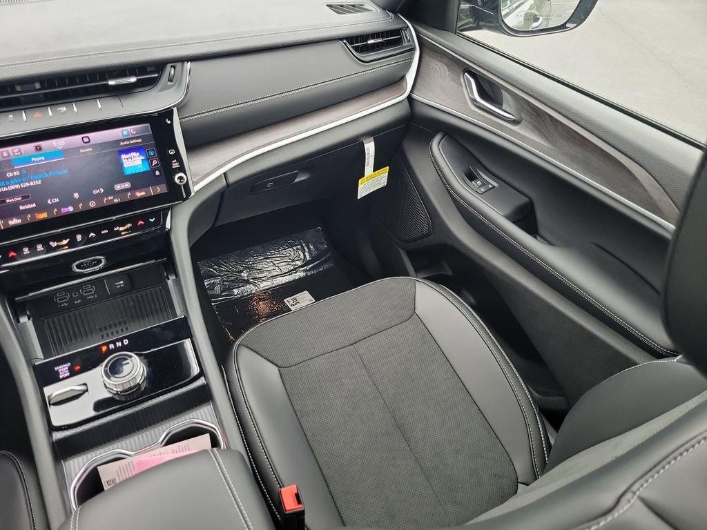 new 2026 Jeep Grand Cherokee L car, priced at $48,358